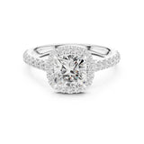 טבעת עם יהלום מרכזי בליטוש קושן במשקל יהלומים 2.00 קראט