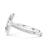 טבעת עם יהלום מרכזי בליטוש מרקיז במשקל יהלומים 2.00 קראט