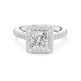 טבעת עם יהלום מרכזי בליטוש פרינסס במשקל יהלומים 2.00 קראט