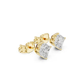 עגילי סטאד אלגנטיים עם יהלומים טבעיים בעיצוב פרינסס במשקל כולל מ- 1.00-0.50 קראט