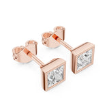 (GER-0368) עגילי יהלומי מעבדה מרובעים בעיצוב קלאסי ויוקרתי עם שיבוץ פרינסס