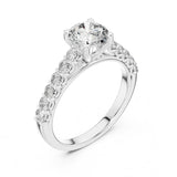 (1.45ct) טבעת סוליטר זהב 14 קראט עם זרועות משובצות ויהלום עגול טבעי