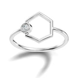 טבעת יהלומים במבנה מחומש עם יהלום עגול 0.05 קראט